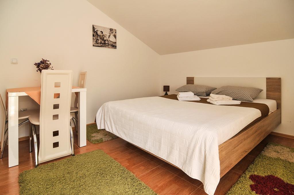 Apartmani P&M Tivat Exterior foto